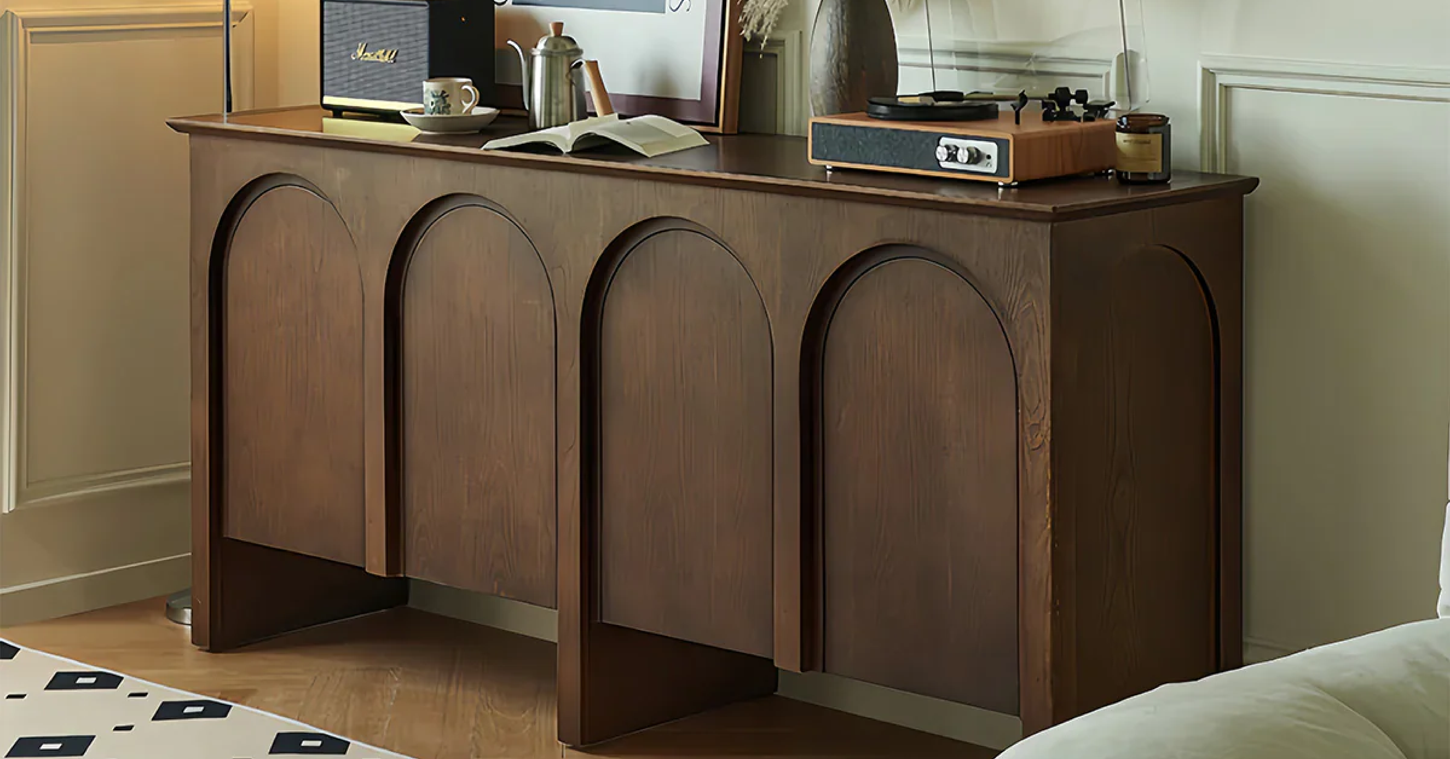 玄関の主役はこれ!天然木製収納キャビネット