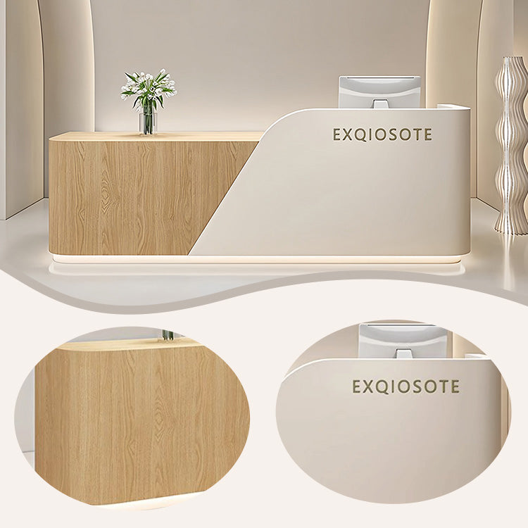 受付台　新店舗に！ 受付・エントランス